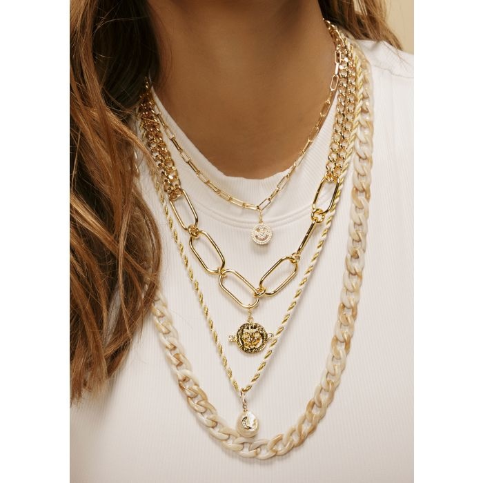 Safari Charm - Mya Bay