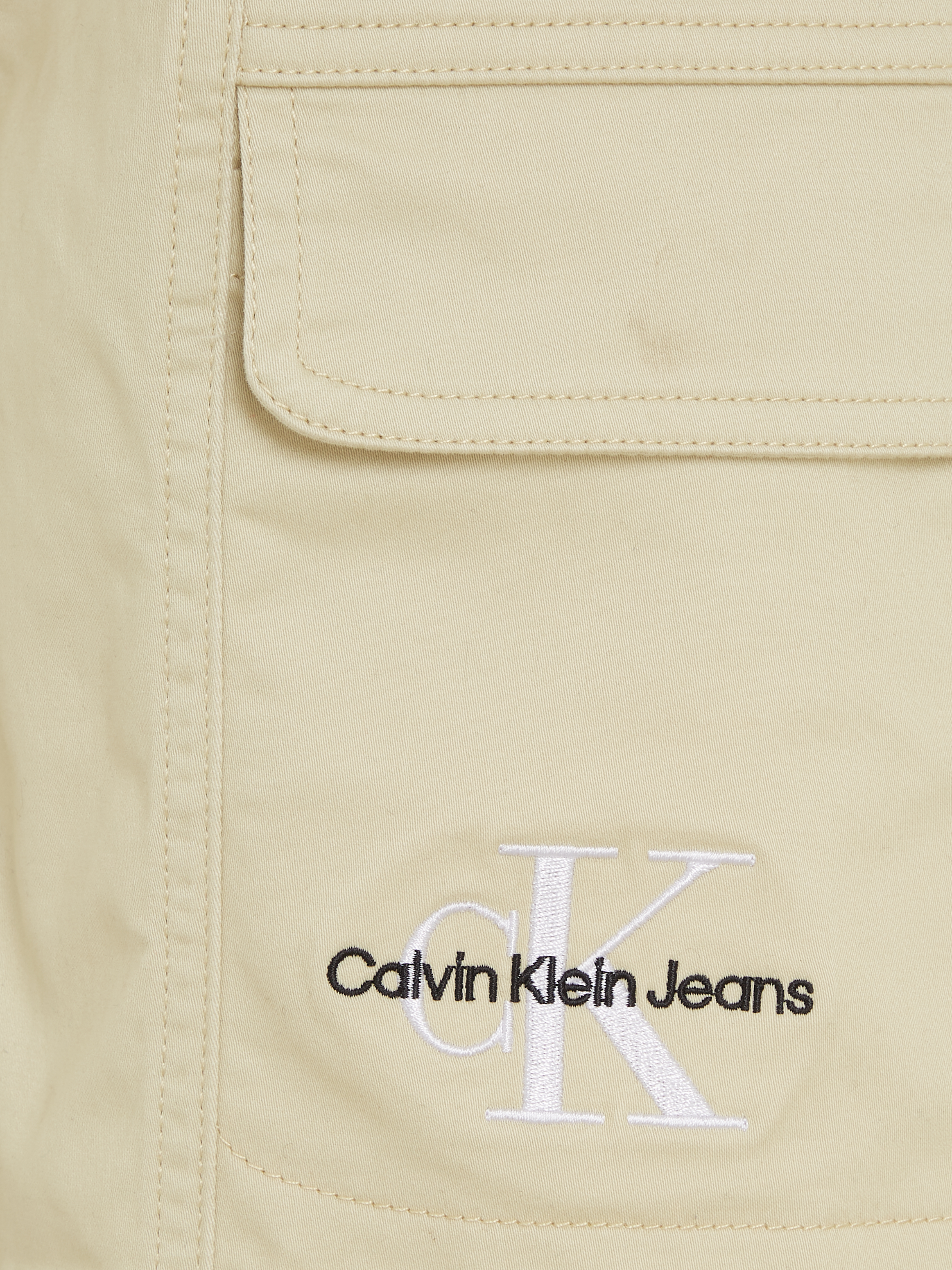 SATEEN CARGO SHORTS - Calvin Klein Kids