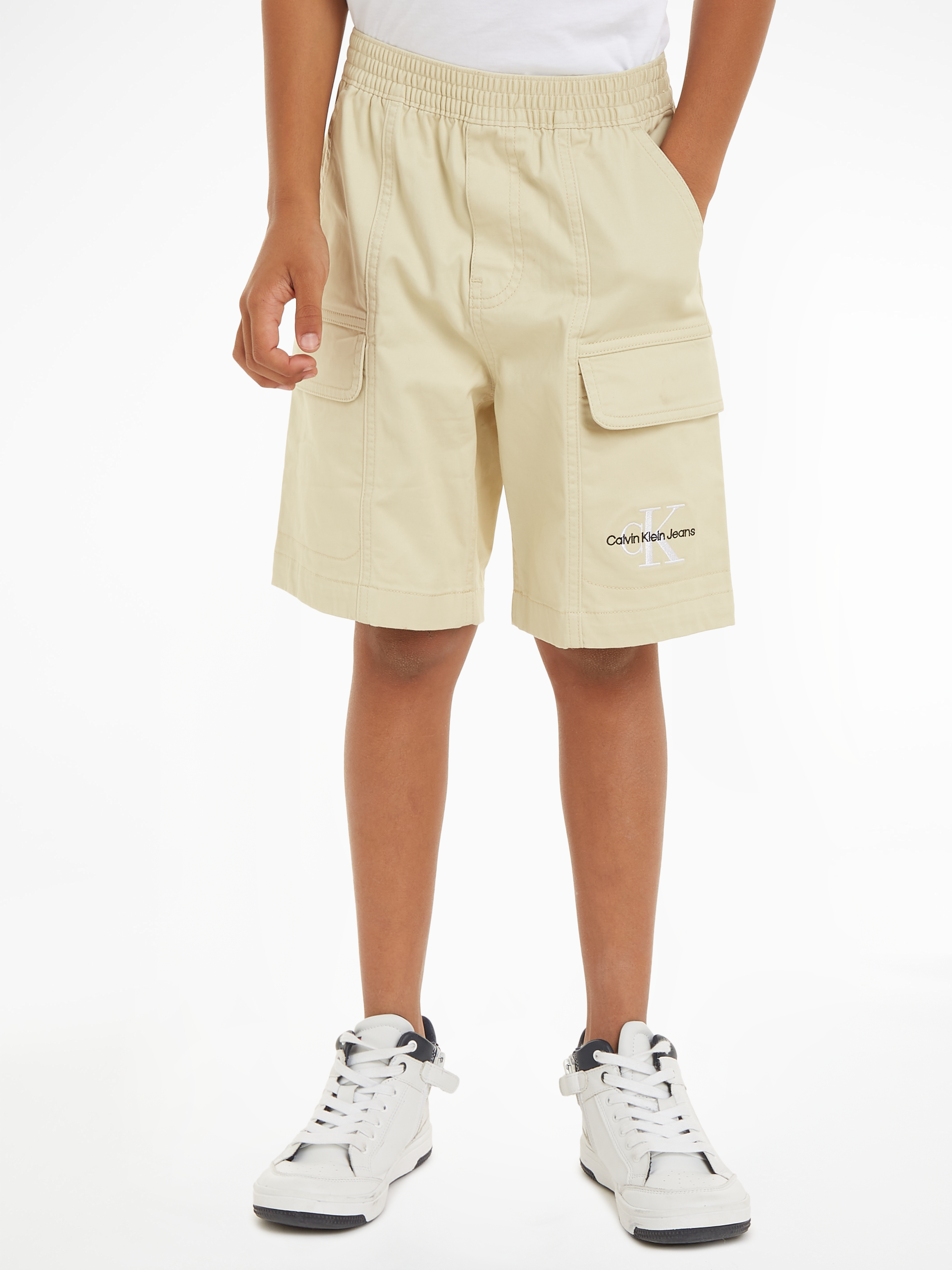 SATEEN CARGO SHORTS - Calvin Klein Kids