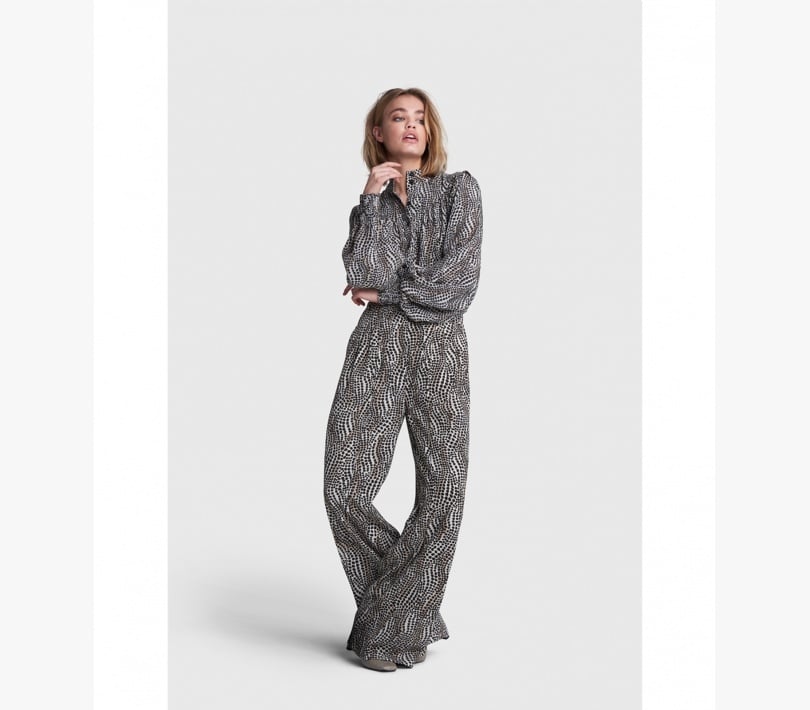 Woven Dots Animal Wide Leg Pants - Alix The Label - Alternatieve afbeelding