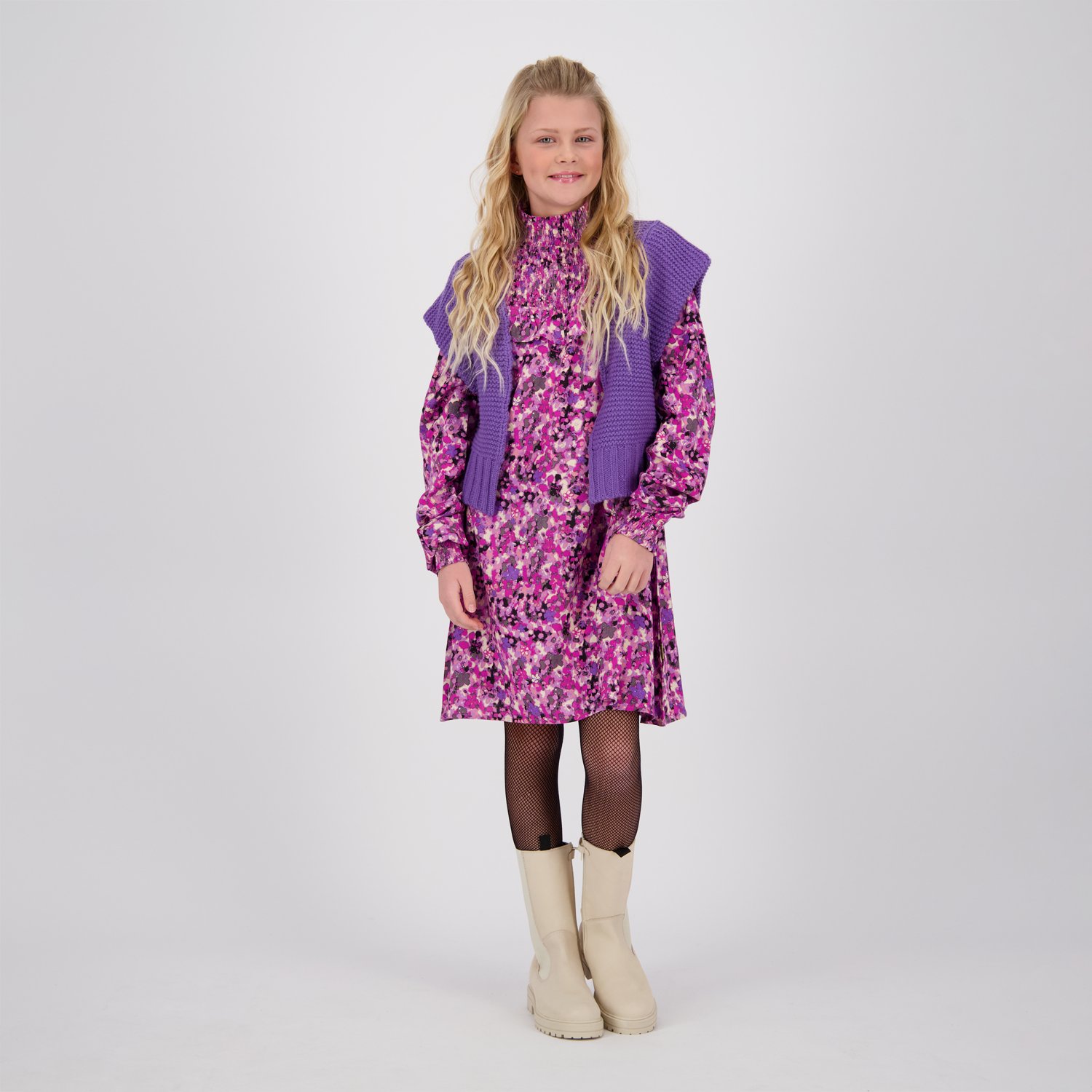 Pia Girls Dress - Vingino - Alternatieve afbeelding