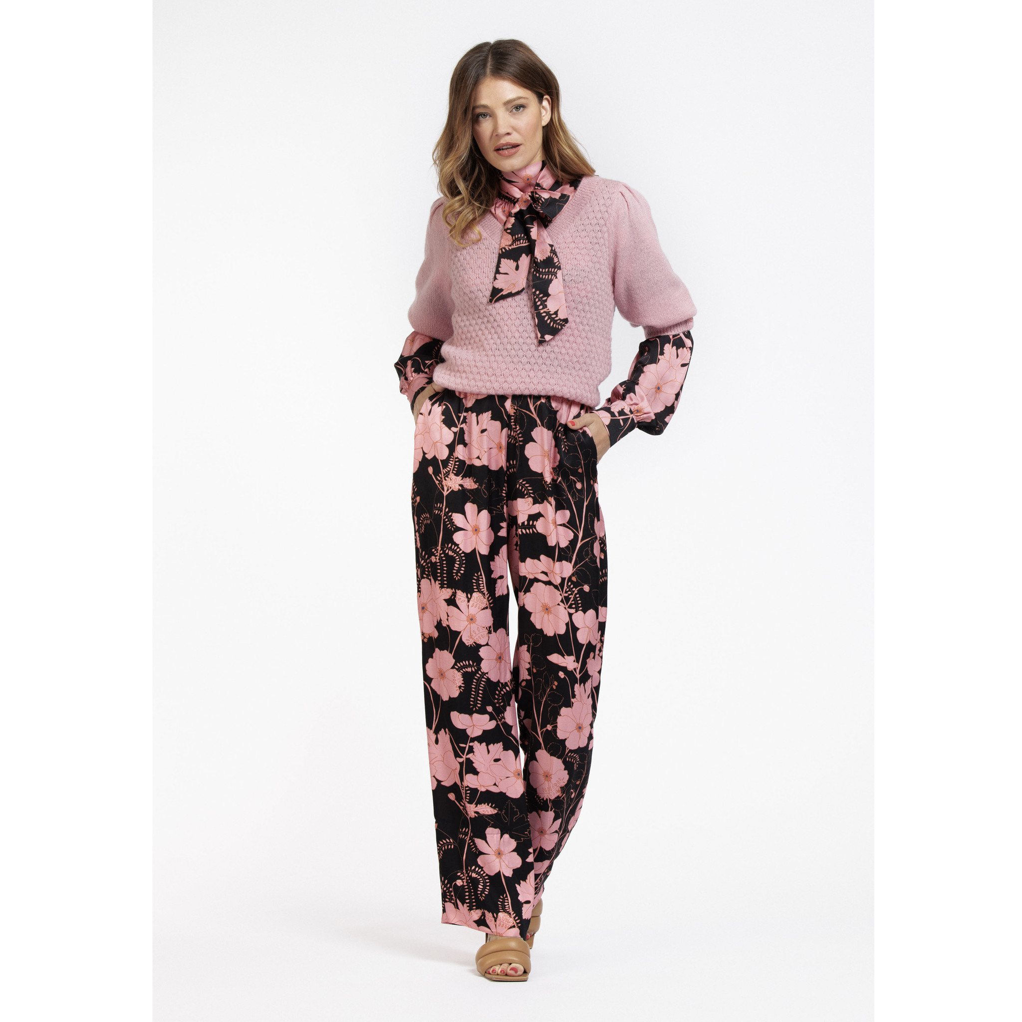 Mila Satin Flower Trousers - Studio Anneloes - Alternatieve afbeelding