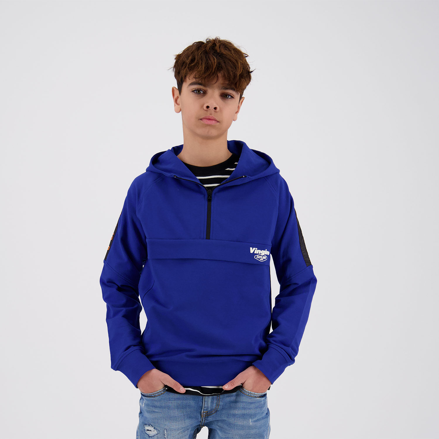 Nitilo Boys Hooded Sweat Kobalt - Vingino - Alternatieve afbeelding
