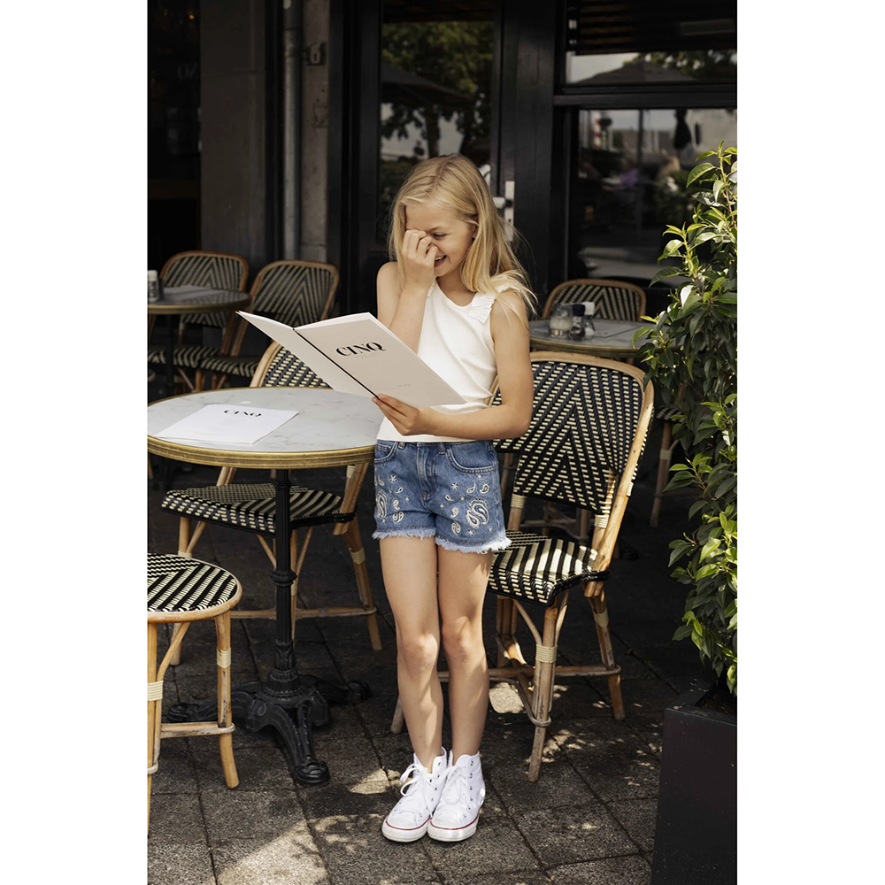 AM.Elena.02 - Ammehoela - Alternatieve afbeelding